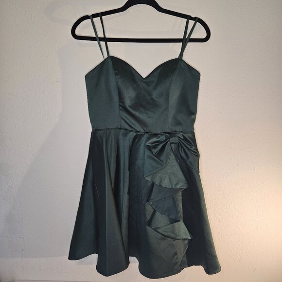 Womens Sweetheart Neckline Ruffled Whimsical Glam Strapless Dress Sz 7 HOCO GRN - Picture 2 of 16